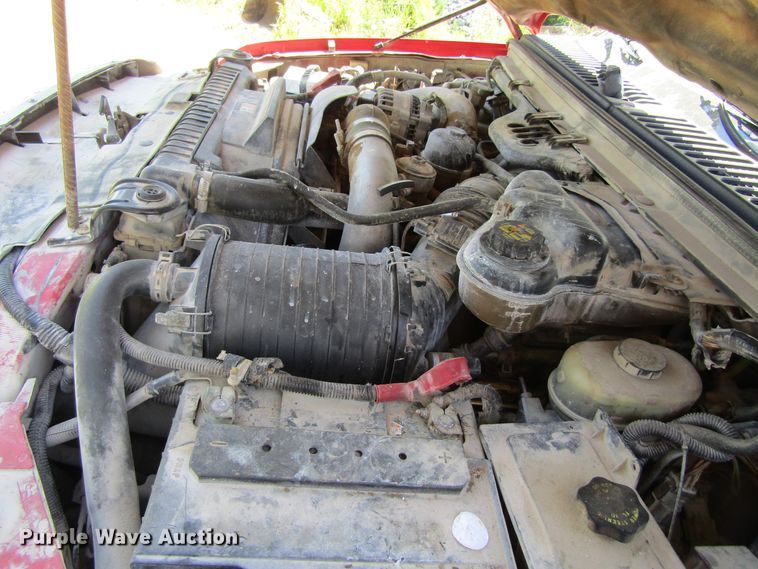 image for item GQ9024 2004 Ford F250 Super Duty  pickup truck