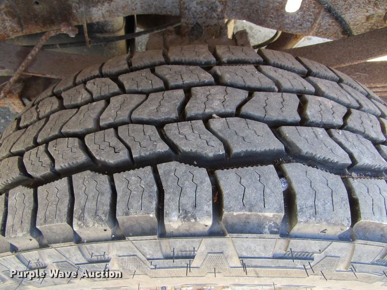 image for item GQ9024 2004 Ford F250 Super Duty  pickup truck