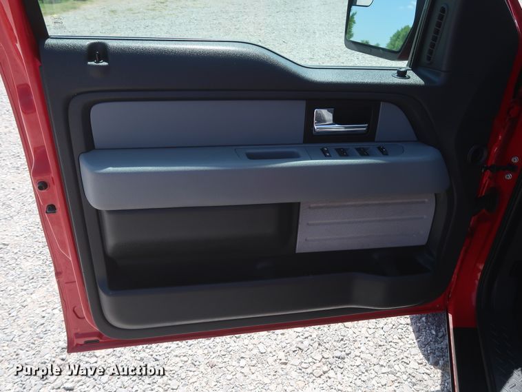 image for item GS9941 2014 Ford F150 XLT  SuperCab pickup truck