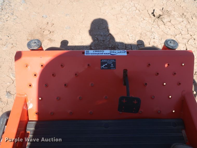 image for item GS9967 2016 Kubota Z122RKW ZTR lawn mower