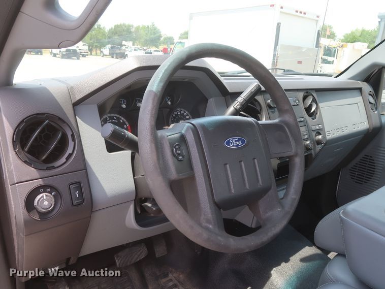 image for item GS9971 2011 Ford F250 Super Duty XL  pickup truck