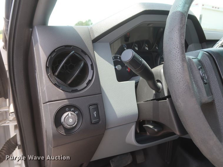 image for item GS9971 2011 Ford F250 Super Duty XL  pickup truck