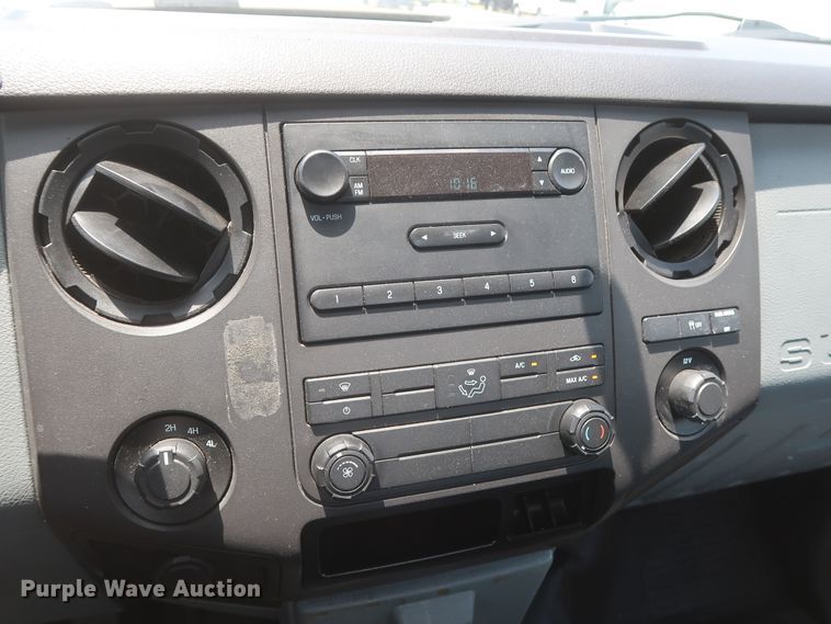 image for item GS9971 2011 Ford F250 Super Duty XL  pickup truck