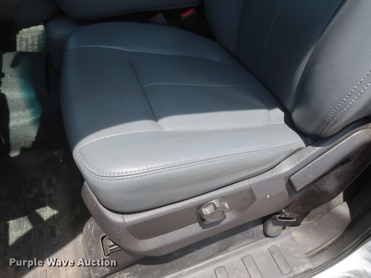 image for item GS9971 2011 Ford F250 Super Duty XL  pickup truck