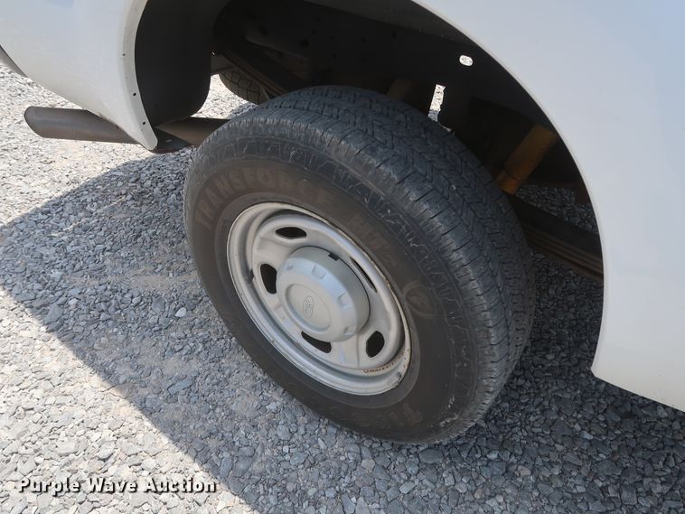 image for item GS9971 2011 Ford F250 Super Duty XL  pickup truck