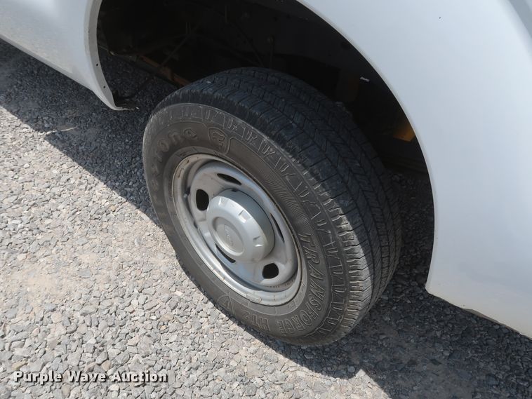 image for item GS9971 2011 Ford F250 Super Duty XL  pickup truck