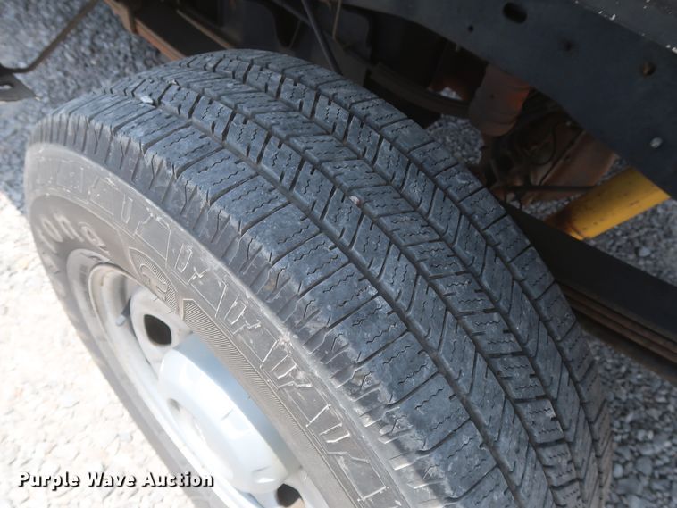 image for item GS9971 2011 Ford F250 Super Duty XL  pickup truck