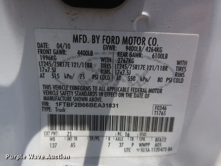 image for item GS9971 2011 Ford F250 Super Duty XL  pickup truck