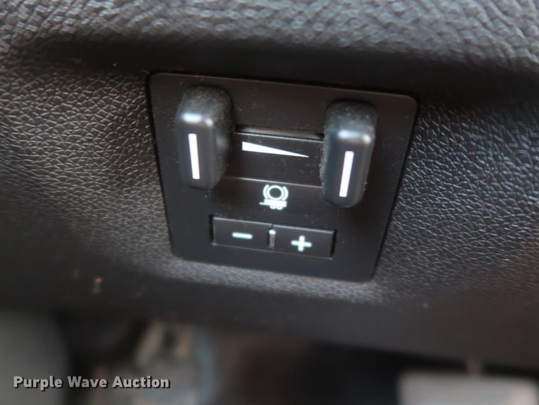 image for item GS9977 2013 Chevrolet Silverado 2500HD LT  pickup truck