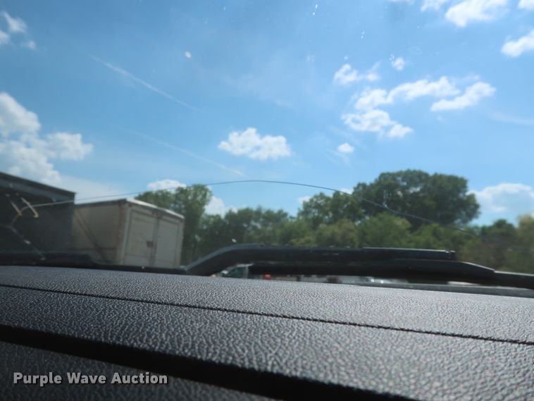 image for item GS9977 2013 Chevrolet Silverado 2500HD LT  pickup truck