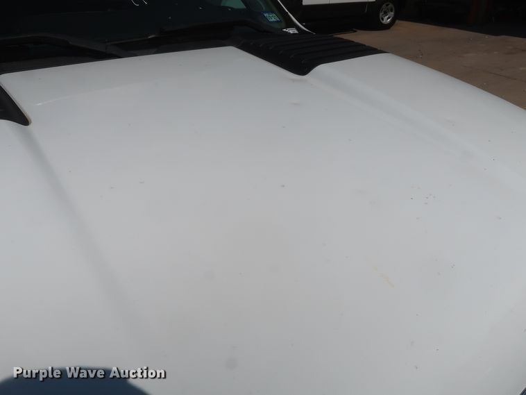 image for item GS9977 2013 Chevrolet Silverado 2500HD LT  pickup truck