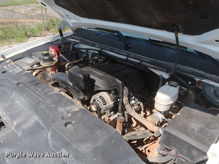 image for item GS9977 2013 Chevrolet Silverado 2500HD LT  pickup truck