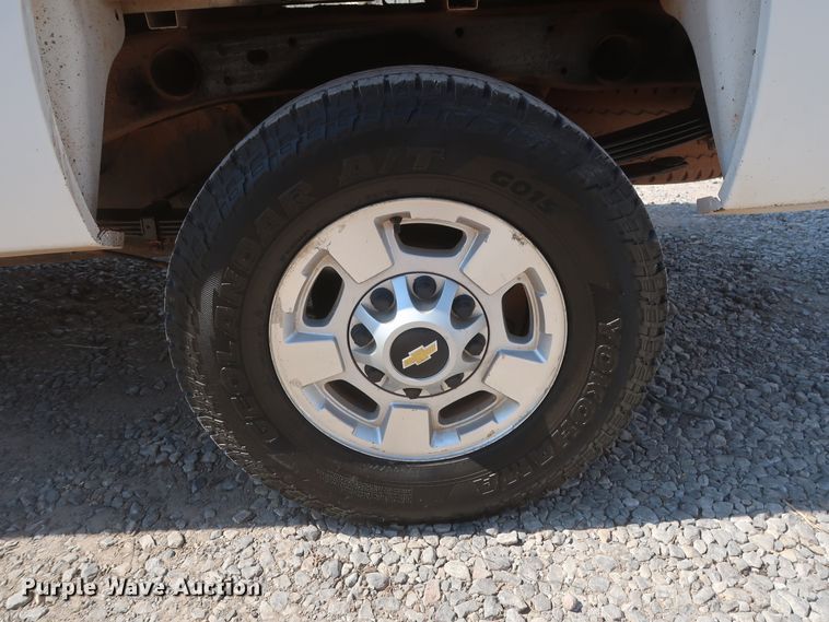 image for item GS9977 2013 Chevrolet Silverado 2500HD LT  pickup truck