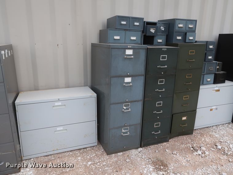 image for item GS9982 (16) file cabinets