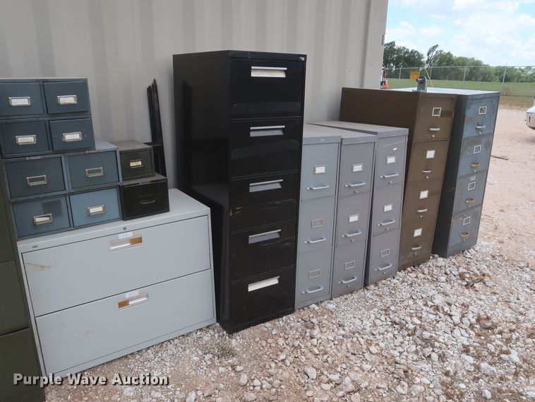 image for item GS9982 (16) file cabinets