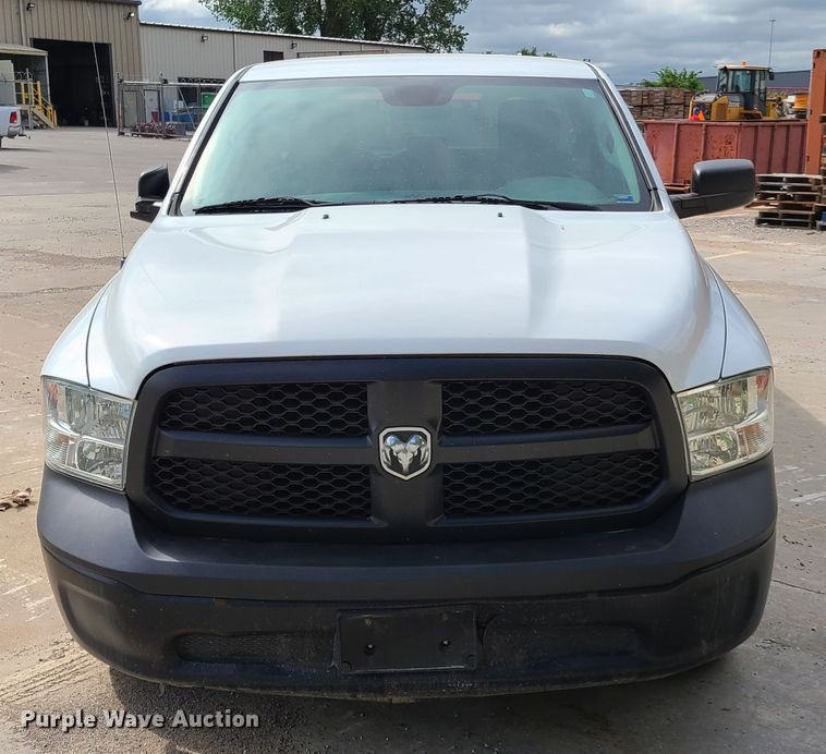 image for item GT9074 2013 Dodge Ram 1500  Quad Cab pickup truck