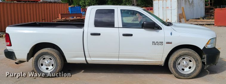 image for item GT9074 2013 Dodge Ram 1500  Quad Cab pickup truck