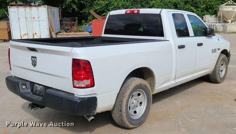 image for item GT9074 2013 Dodge Ram 1500  Quad Cab pickup truck