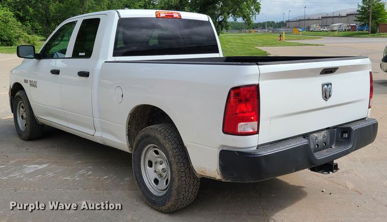 image for item GT9074 2013 Dodge Ram 1500  Quad Cab pickup truck