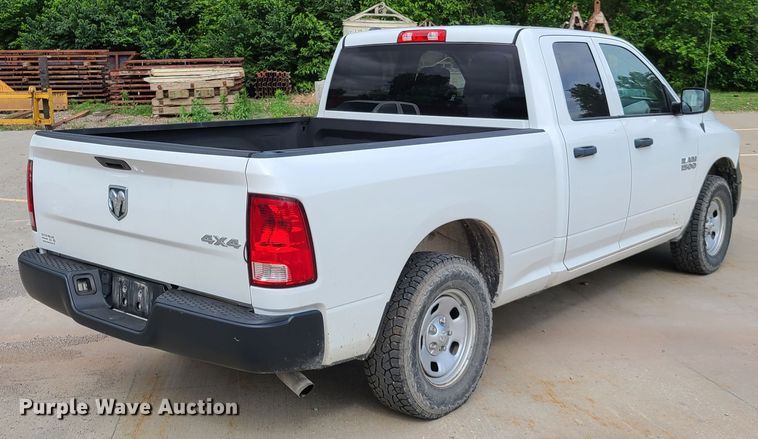 image for item GT9075 2014 Dodge Ram 1500  Quad Cab pickup truck