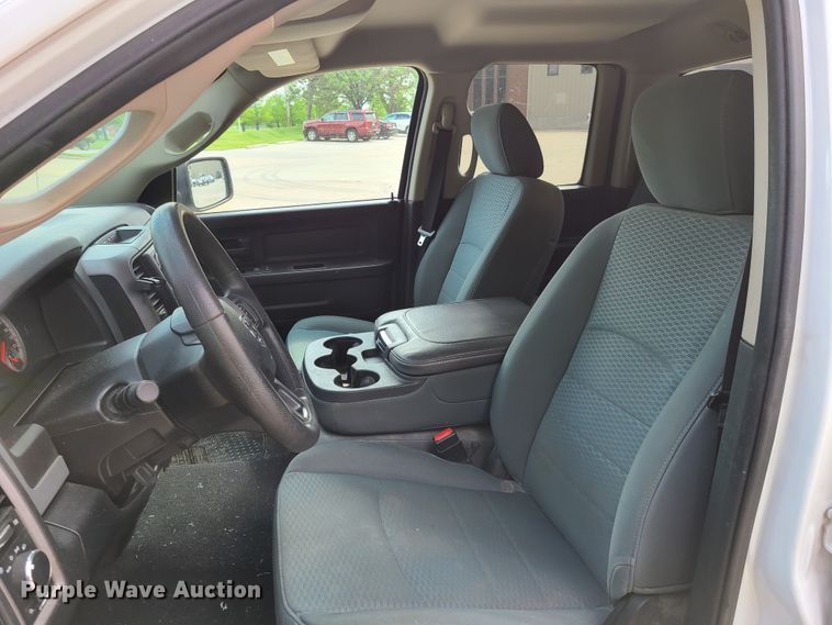 image for item GT9075 2014 Dodge Ram 1500  Quad Cab pickup truck