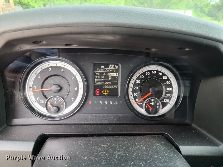 image for item GT9075 2014 Dodge Ram 1500  Quad Cab pickup truck