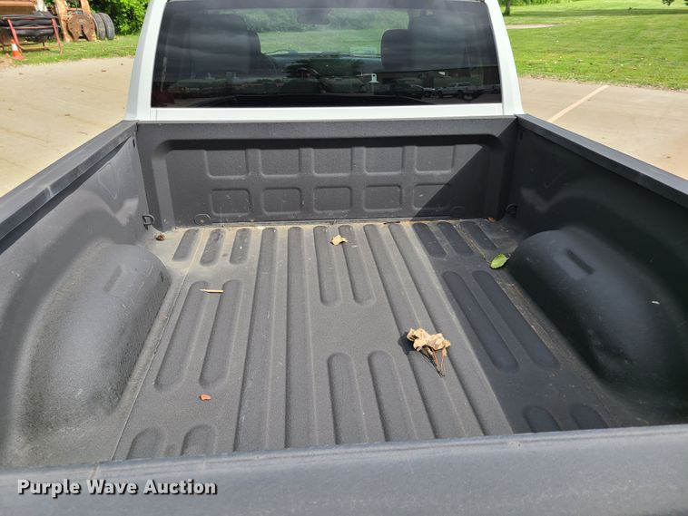 image for item GT9075 2014 Dodge Ram 1500  Quad Cab pickup truck