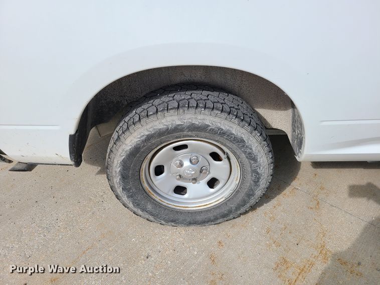 image for item GT9075 2014 Dodge Ram 1500  Quad Cab pickup truck