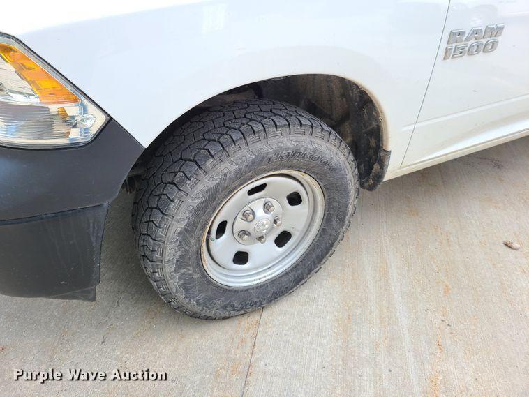 image for item GT9075 2014 Dodge Ram 1500  Quad Cab pickup truck