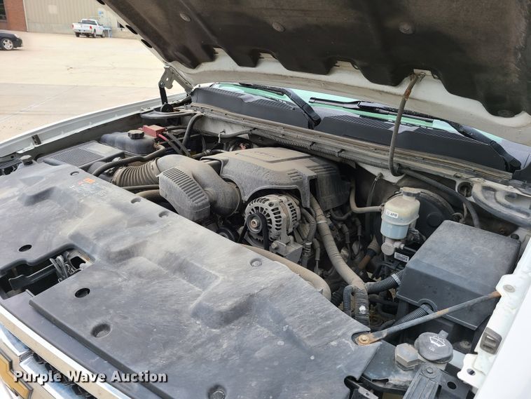 image for item GT9076 2011 Chevrolet Silverado 1500  Ext. Cab pickup truck