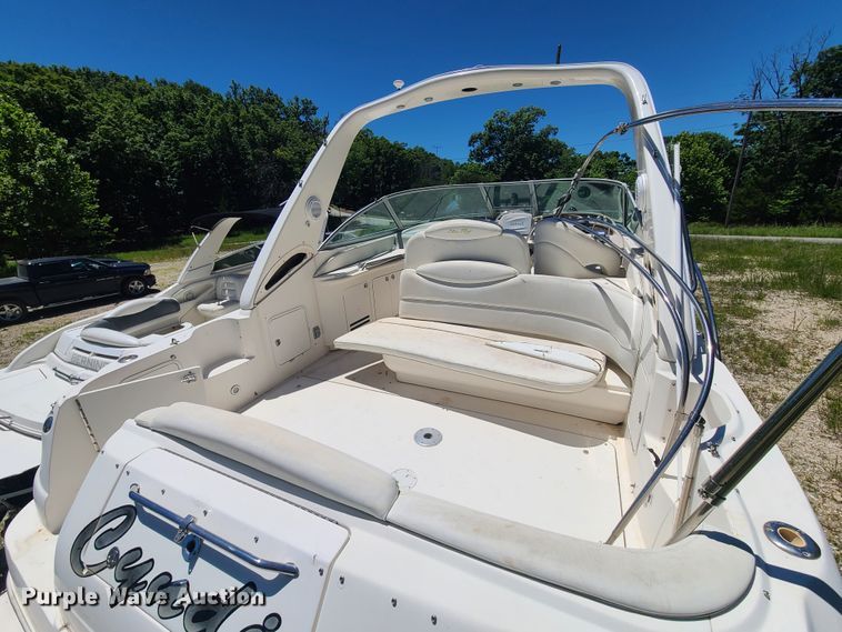 image for item GT9102 2002 Sea Ray Cruiser  boat