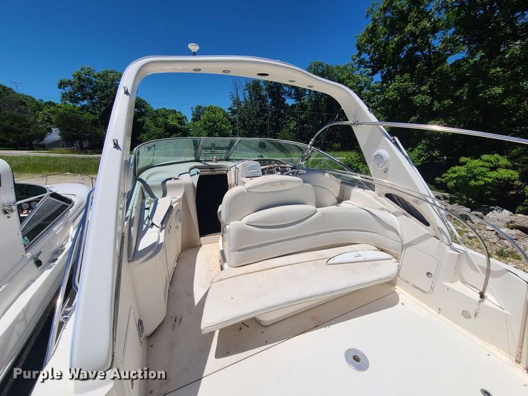 image for item GT9102 2002 Sea Ray Cruiser  boat