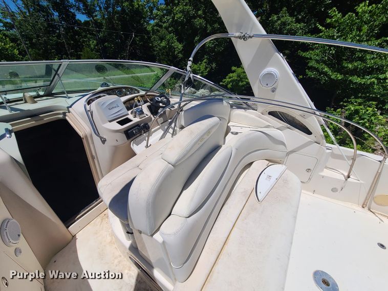 image for item GT9102 2002 Sea Ray Cruiser  boat