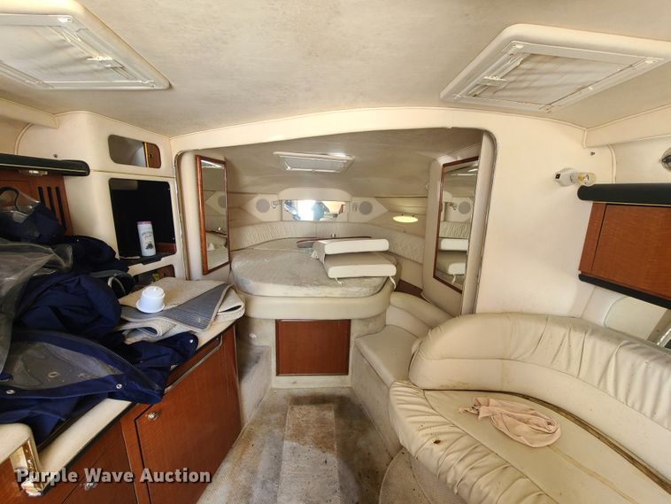 image for item GT9102 2002 Sea Ray Cruiser  boat