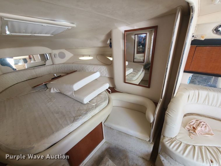 image for item GT9102 2002 Sea Ray Cruiser  boat