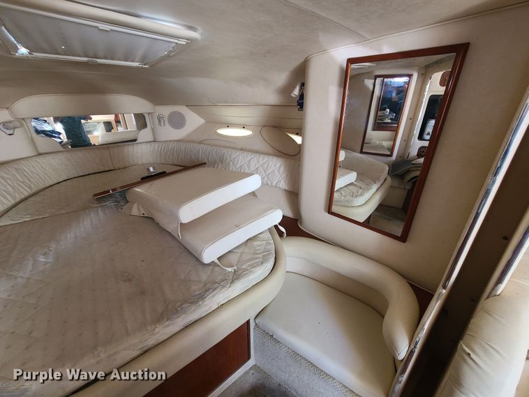 image for item GT9102 2002 Sea Ray Cruiser  boat