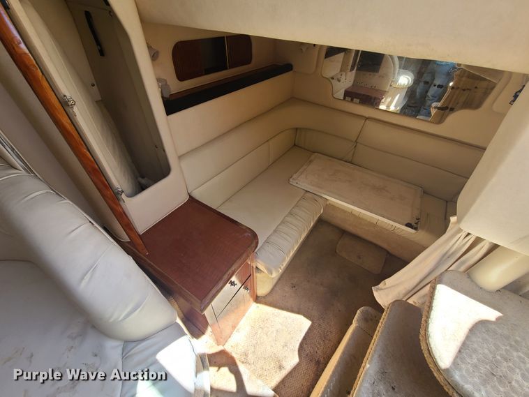 image for item GT9102 2002 Sea Ray Cruiser  boat