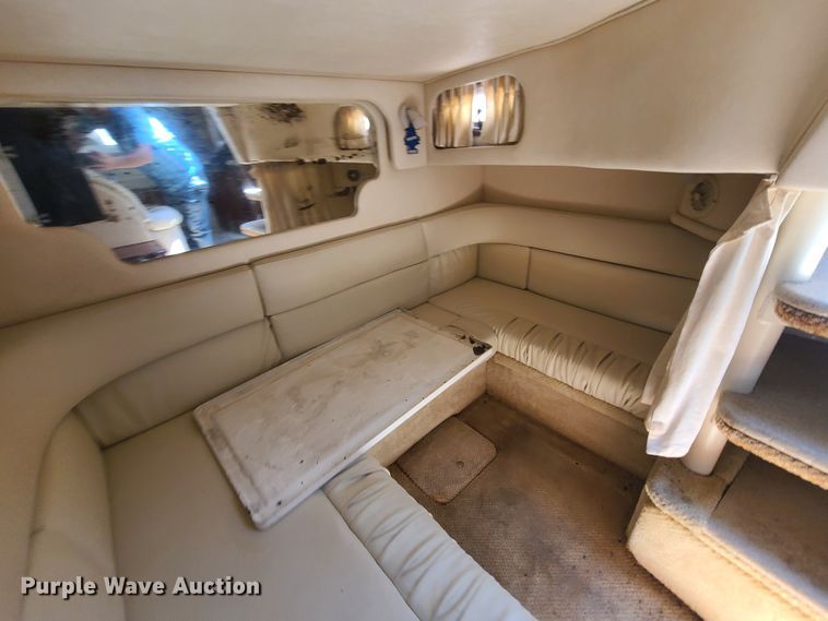 image for item GT9102 2002 Sea Ray Cruiser  boat