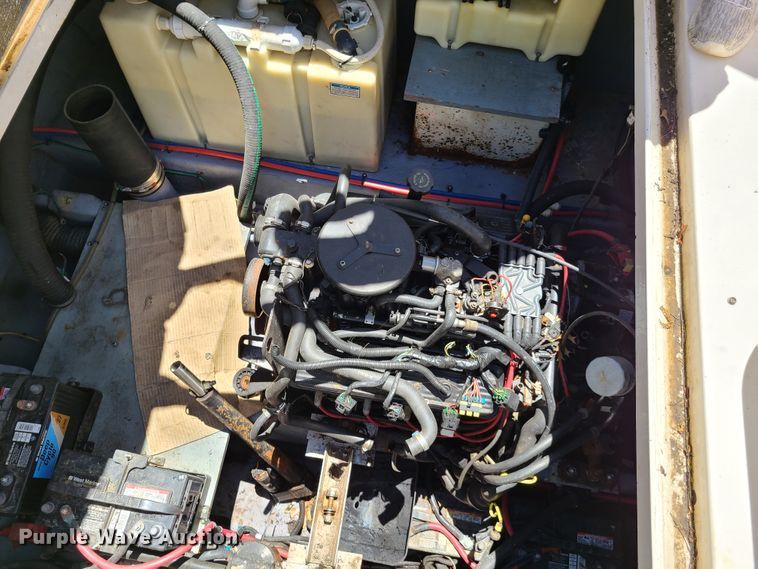 image for item GT9102 2002 Sea Ray Cruiser  boat