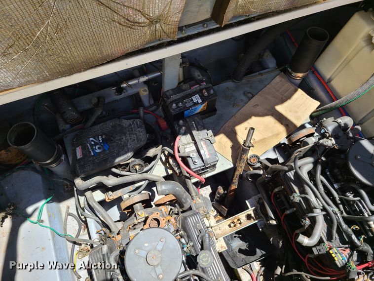 image for item GT9102 2002 Sea Ray Cruiser  boat