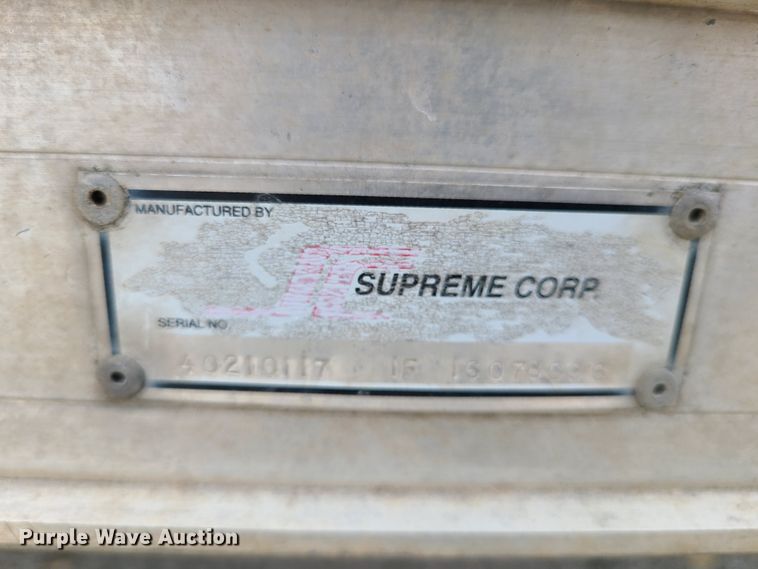 image for item GT9151 2004 GMC Savana G3500  box truck