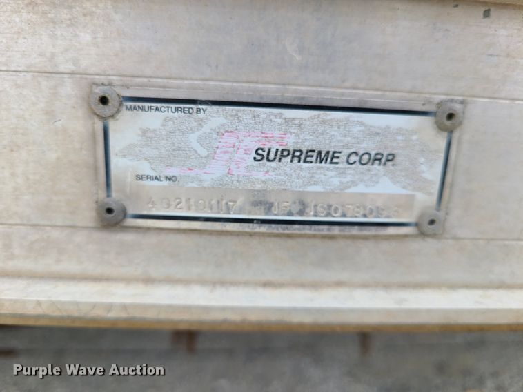 image for item GT9151 2004 GMC Savana G3500  box truck