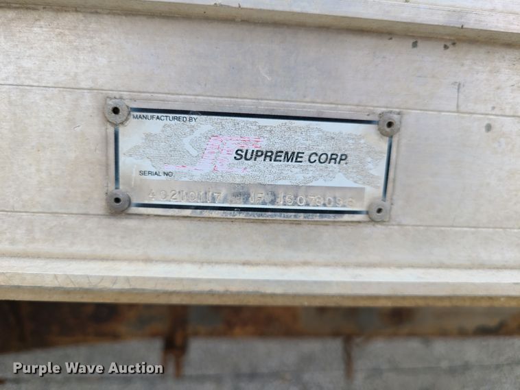 image for item GT9151 2004 GMC Savana G3500  box truck