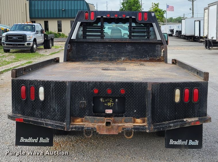 image for item GT9152 2012 Ford F550 Super Duty  flatbed truck