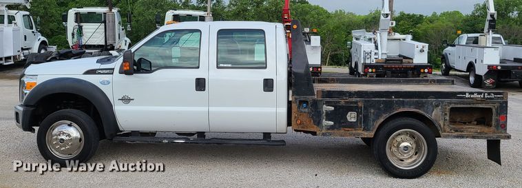 image for item GT9152 2012 Ford F550 Super Duty  flatbed truck