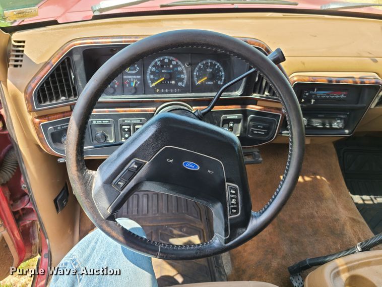 image for item GT9177 1991 Ford Bronco  SUV