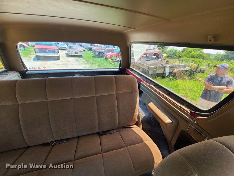 image for item GT9177 1991 Ford Bronco  SUV