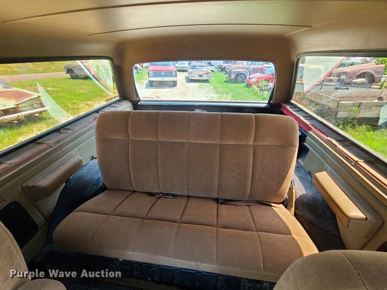 image for item GT9177 1991 Ford Bronco  SUV