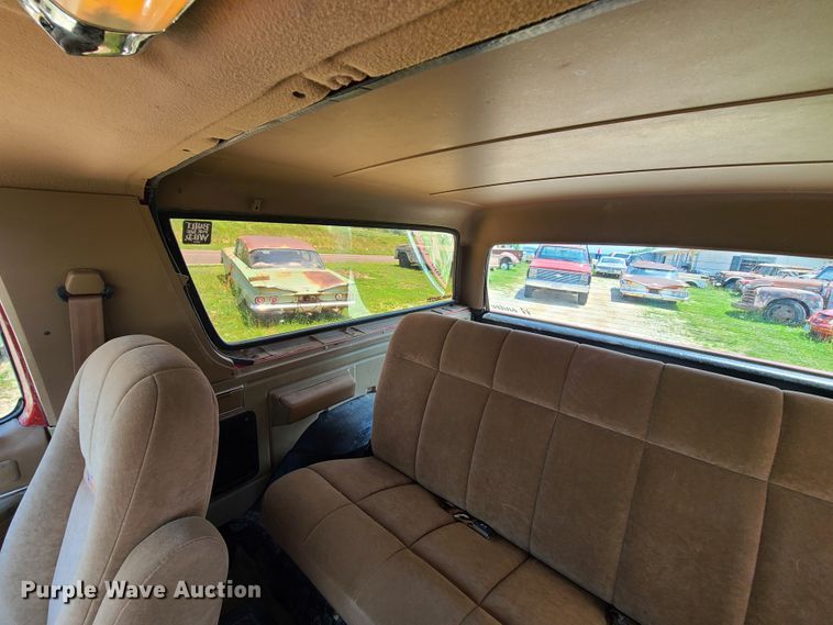 image for item GT9177 1991 Ford Bronco  SUV