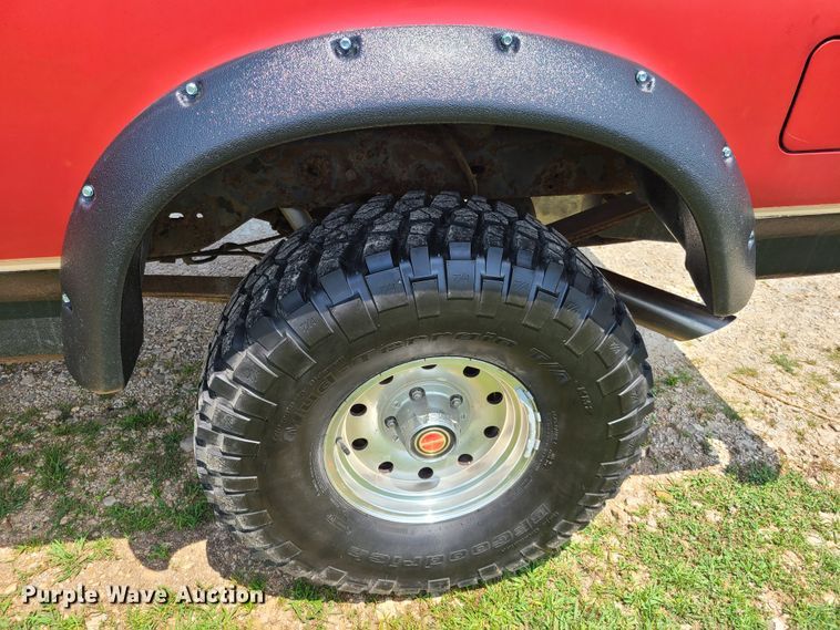 image for item GT9177 1991 Ford Bronco  SUV